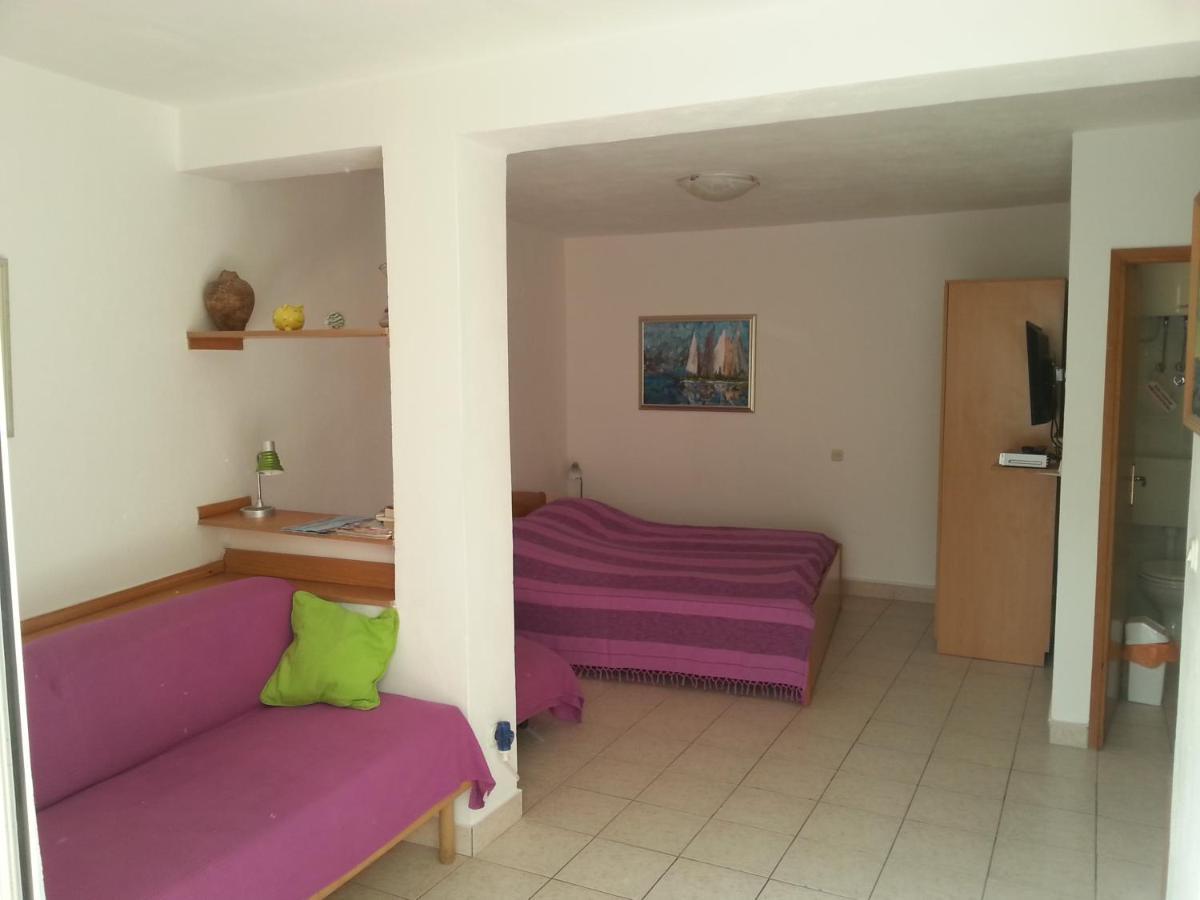 Apartments Haracic Hvar Town Buitenkant foto