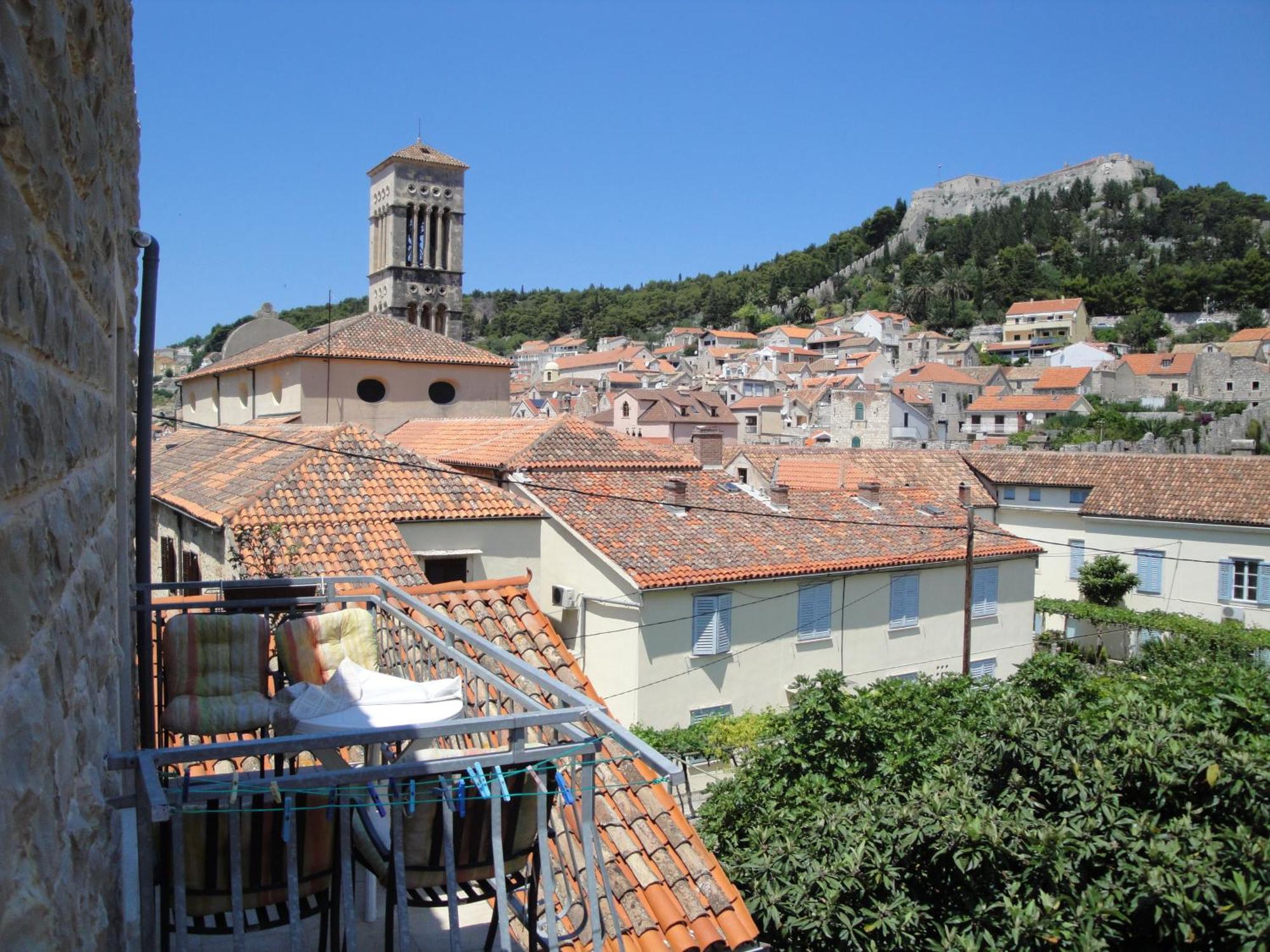 Apartments Haracic Hvar Town Buitenkant foto